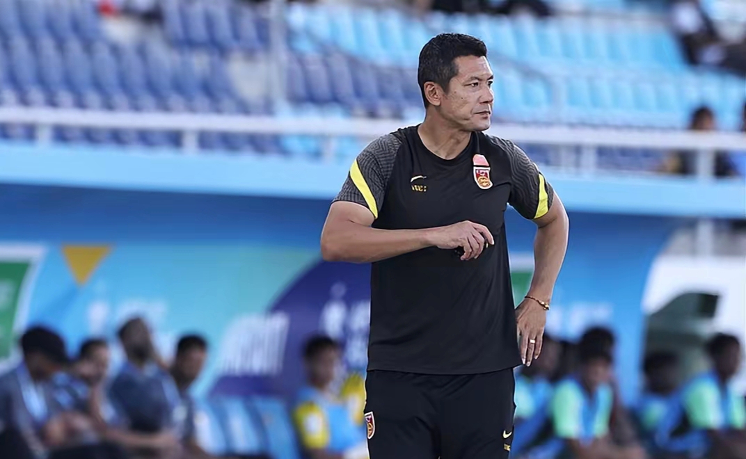 河南队新援表现抢眼,为球队增添新希望的简单介绍 河南队新援表现抢眼,为球队增添新希望的简单介绍