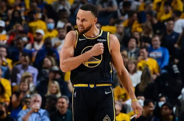 od体育娱乐-包含沙尔克04表现疲软，客场失利影响信心的词条